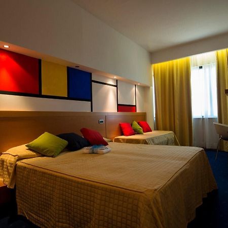 Planet Hotel أريتسو المظهر الخارجي الصورة