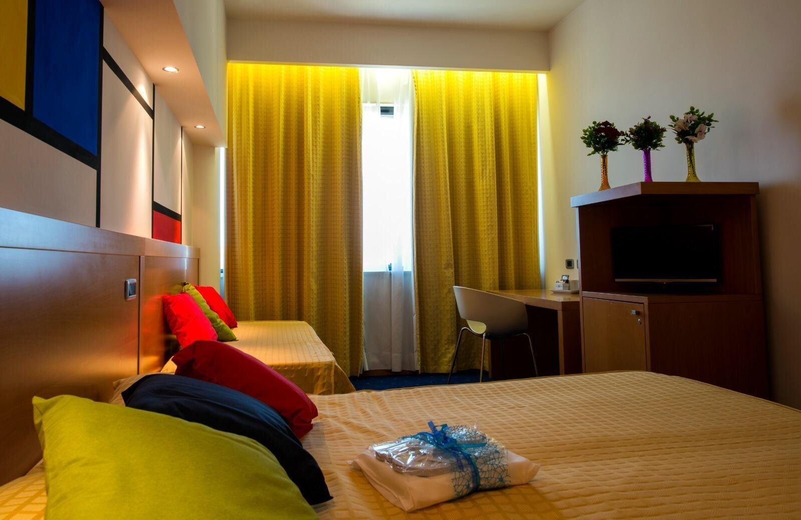 Planet Hotel أريتسو المظهر الخارجي الصورة