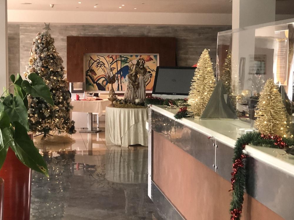 Planet Hotel أريتسو المظهر الخارجي الصورة