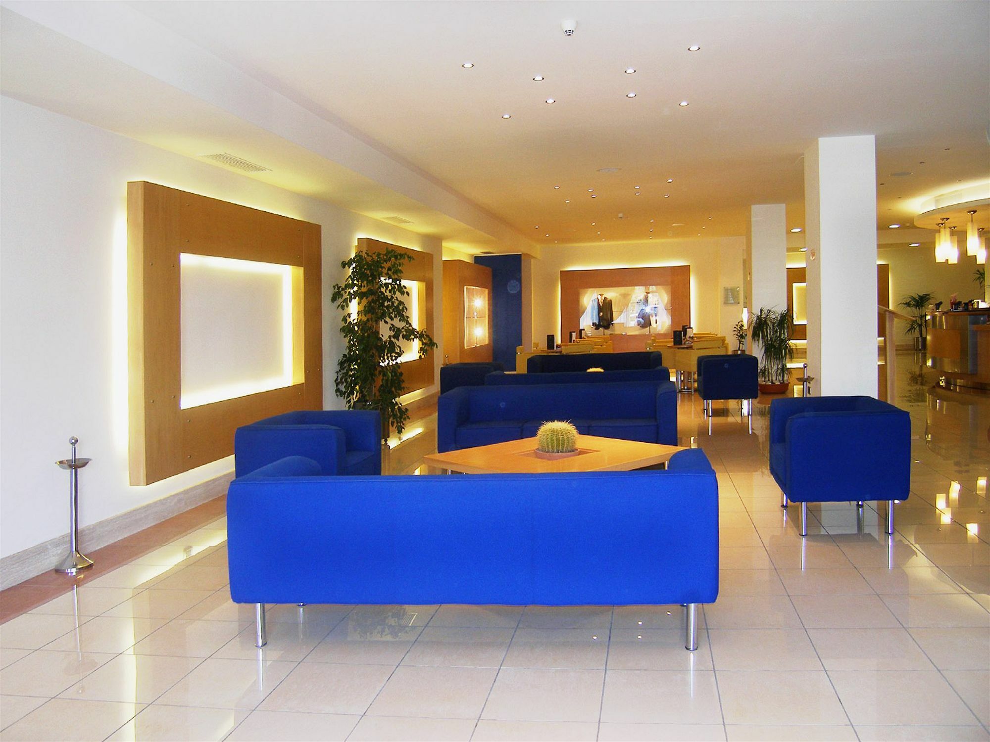 Planet Hotel أريتسو المظهر الخارجي الصورة